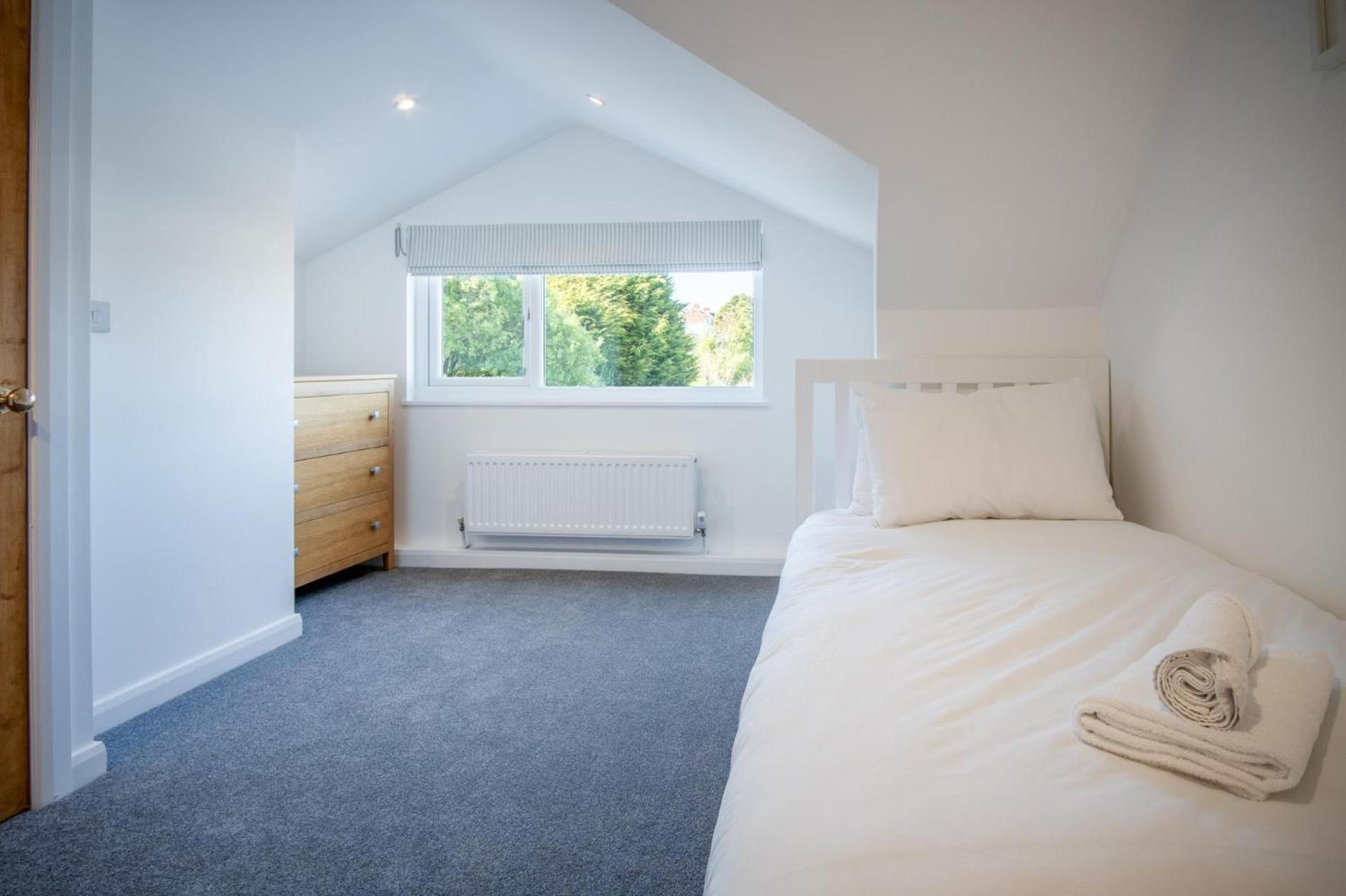 Holiday home Nottage Road - 3 Bedroom - Mumbles *